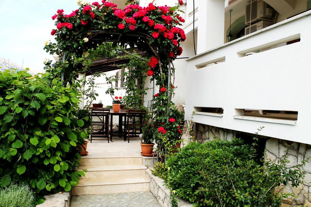 Apartments Frgacic Baska  Phòng bức ảnh