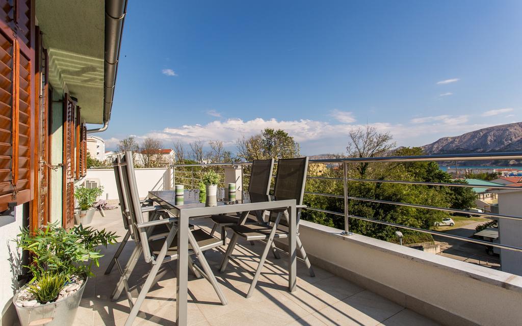 Apartments Frgacic Baska  Ngoại thất bức ảnh