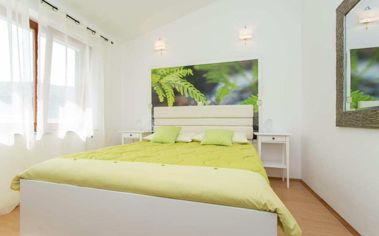 Apartments Frgacic Baska  Ngoại thất bức ảnh
